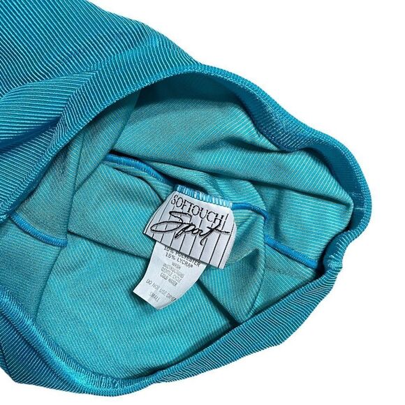 Shiny Teal ‘Softouch Sport’ Ribbed Crop tank - Picture 9 of 9